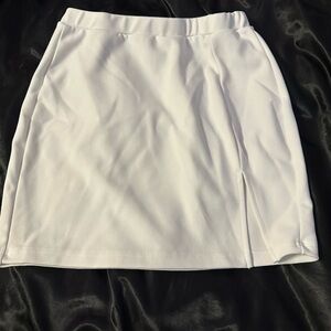 Elegant White Women's Skirt